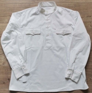 Summer gymnastic shirt for lower ranks